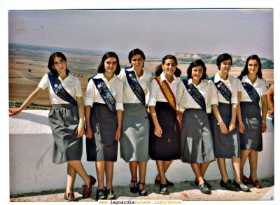 Fiestas 1977 Reina y Damas en La Ermita del Santo Niño
Keywords: Fiestas 1977 Reina y Damas en La Ermita del Santo Niño