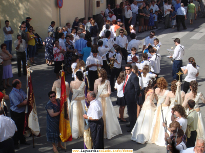 24 de Septiembre de 2007. Desfile de carrozas a su paso por la Glorieta. La Reina, Damas y Mantenedor de 2006
