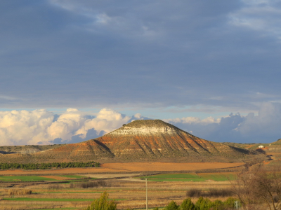 Cerro de las Maricas
El cerro de las Maricas rodeado por nubes espectaculares. 16-02-2013
