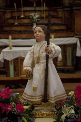 Imágen del Santo Niño de la Iglesia de San Andrés en Toledo en procesión. 23 de Mayo de 2010
