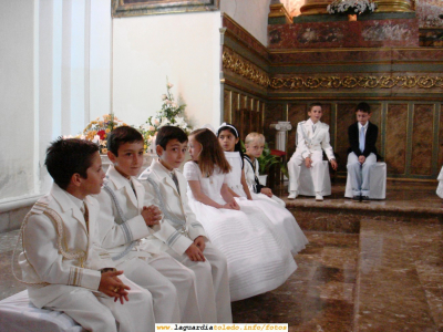 20 de Mayo de 2007. Las Comuniones en La Guardia
Instantánea de los niños en el Altar
