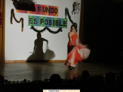 30 de Diciembre de 2006. Festival de Manos Unidas. Escuela de Baile de la Asociacion Cultural dirigida por Esperanza Alvarez
