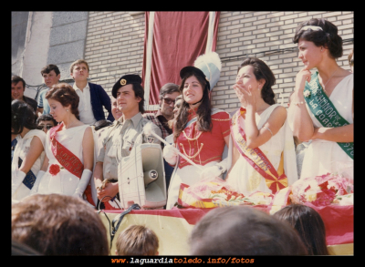 Fiestas 1976
Keywords: Majorettes