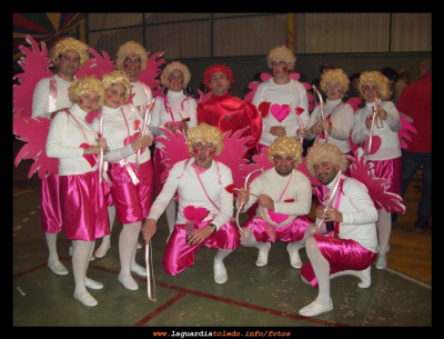 Cupidos
28 de Febrero de 2009. Celebración de la fiesta de carnaval en el pabellón de deportes, con disco móvil.
Keywords: carnaval cupidos