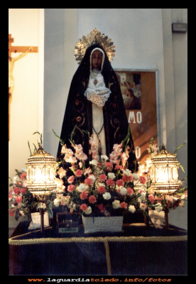 Nuestra Señora
Nuestra Señora de la Soledad. Semana Santa 1989.
Keywords:  la Soledad 1989