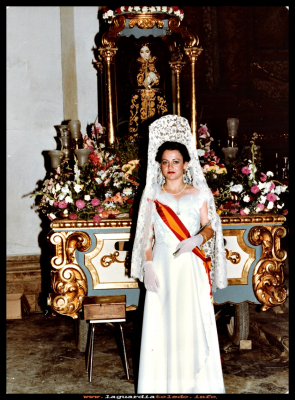 FIESTAS 1981
Alicia Valero reina de las fiestas 1981.
Keywords:  reina fiestas 