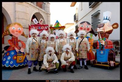 Desfile de carnaval. Domingo 26-2-2012
Los fabricantes de juguetes. A.J.El Trajín
Keywords: carnaval 2012 el trajin