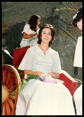 Mª del Pilar
Mª de Pilar Guzmán Sánchez dama de honor en el año 1973.
Keywords: dama de honor 1973.