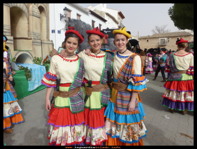Carnaval
Desfile de comparsas,  carnaval  21-2-2016 
Comparsa "El Guirigai" Huerta de Valdecarabanos
Keywords: Desfile carnaval 
