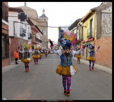 Carnaval 2016
Desfile de comparsas,  carnaval  21-2-2016
comparsa de Villasequilla, ganadora del primer premio comarcal
Keywords: Desfile carnaval 
