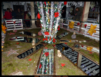 Original  árbol de Navidad 
Curioso árbol de Navidad, expuesto en el patio de la casa de los Jaenes. (Navidad 2017)
Keywords: árbol  Navidad