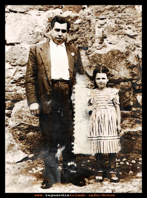 Pepe García y su hija
Pepe García con su hija Juli, Año 1946
Keywords: Pepe García
