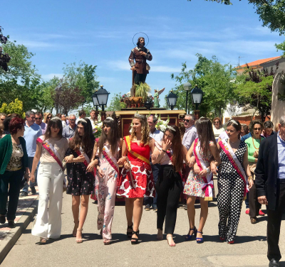 Procesión de San Isidro
15-5-2019. Damas y reina 2019 en la procesión de San Isidro
