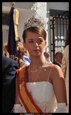 Reina de las Fiestas 2009
No la vimos triste, pero sí melancólica. Rosana Mascaraque antes de dejar el cargo como Reina 2009.
