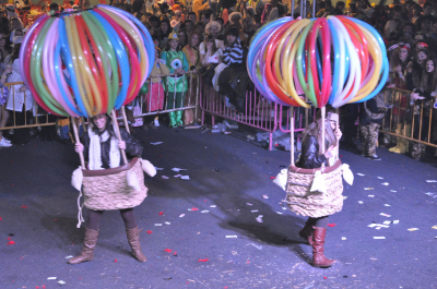Los Globos
Primer premio de la categoría individual en el concurso de carnaval del sábado 16-2-13 por la noche en el pabellón
Keywords: globos