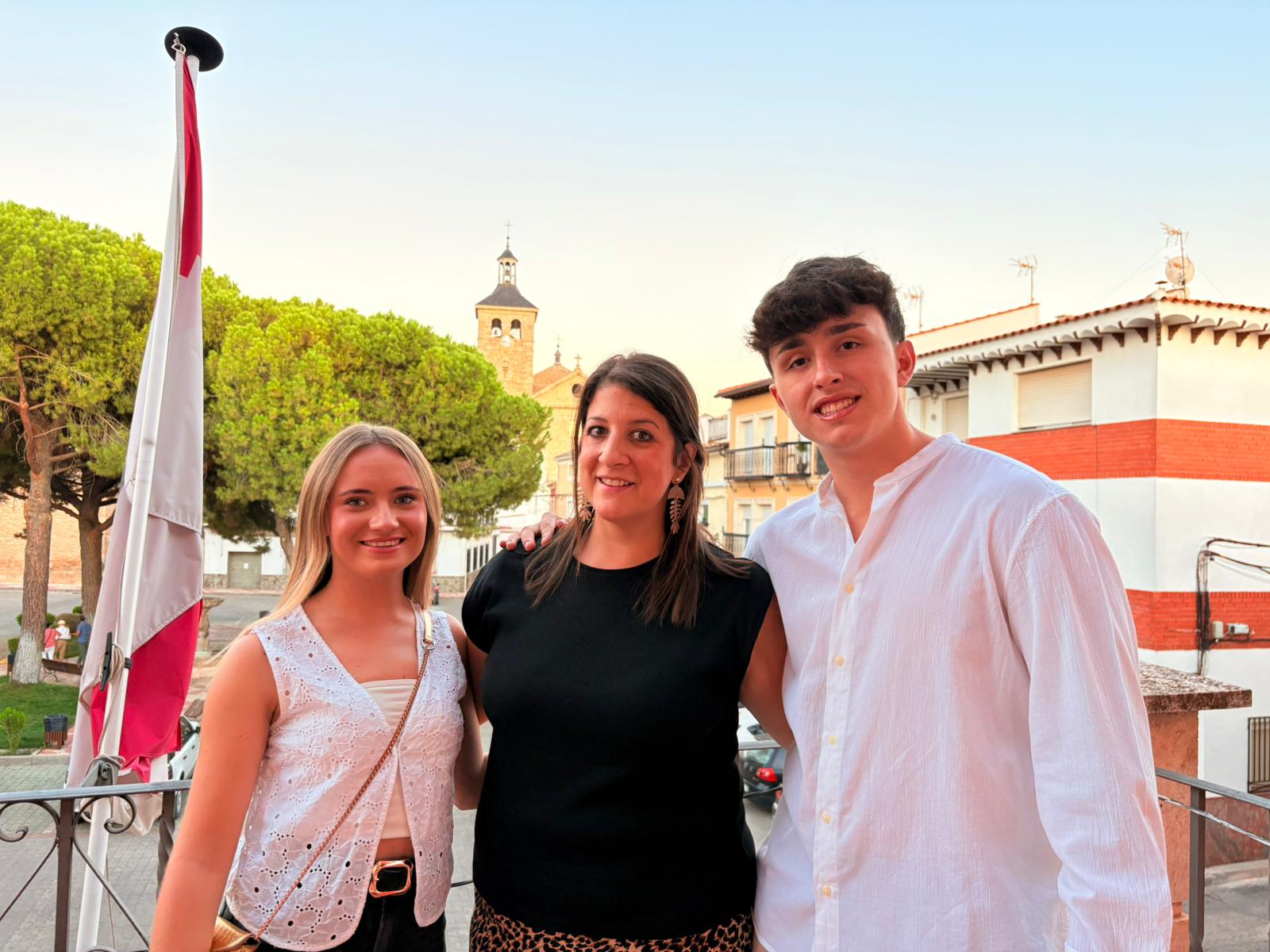 Presentadores para las fiestas 2025