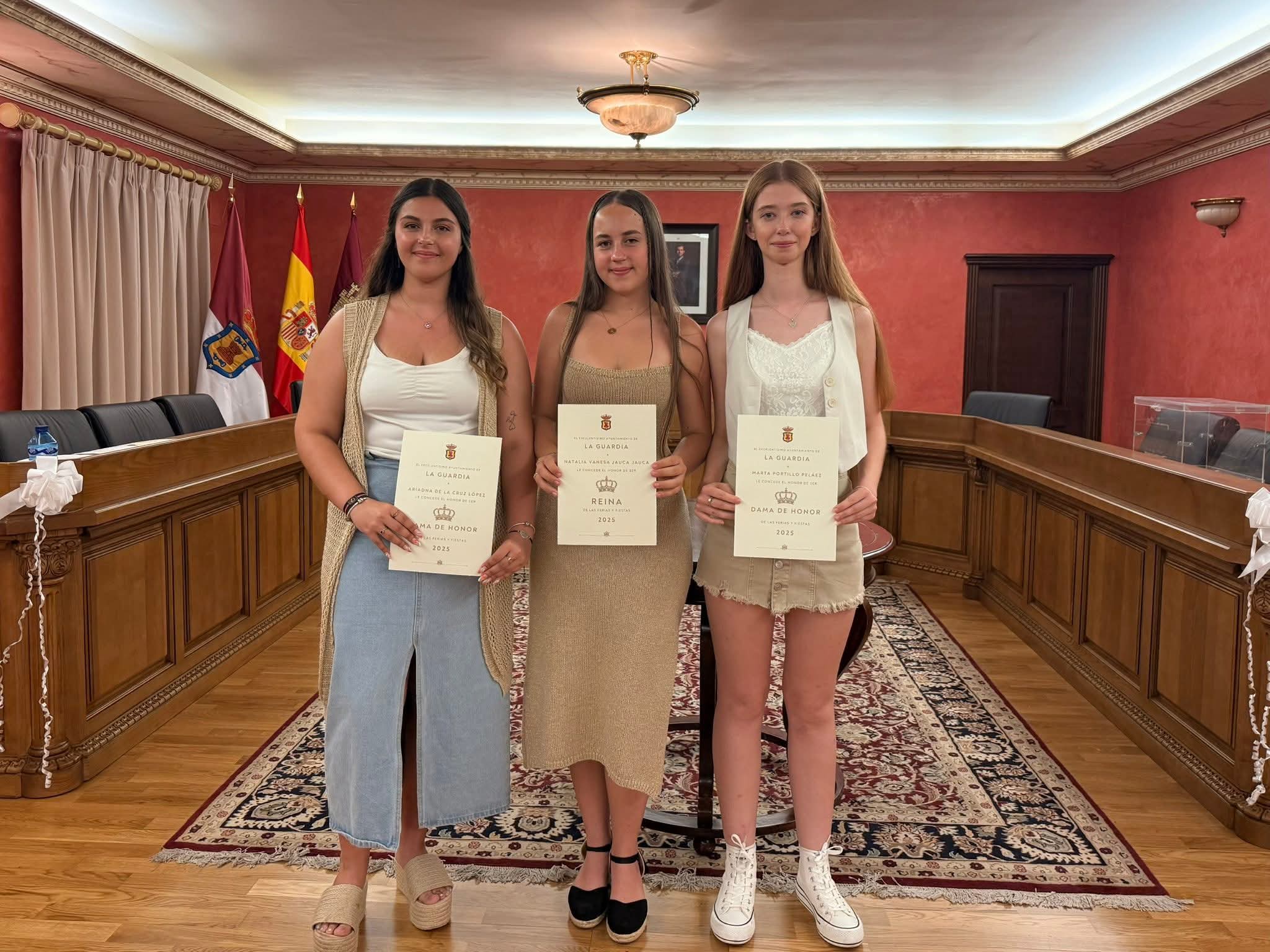 Reina y damas 2025