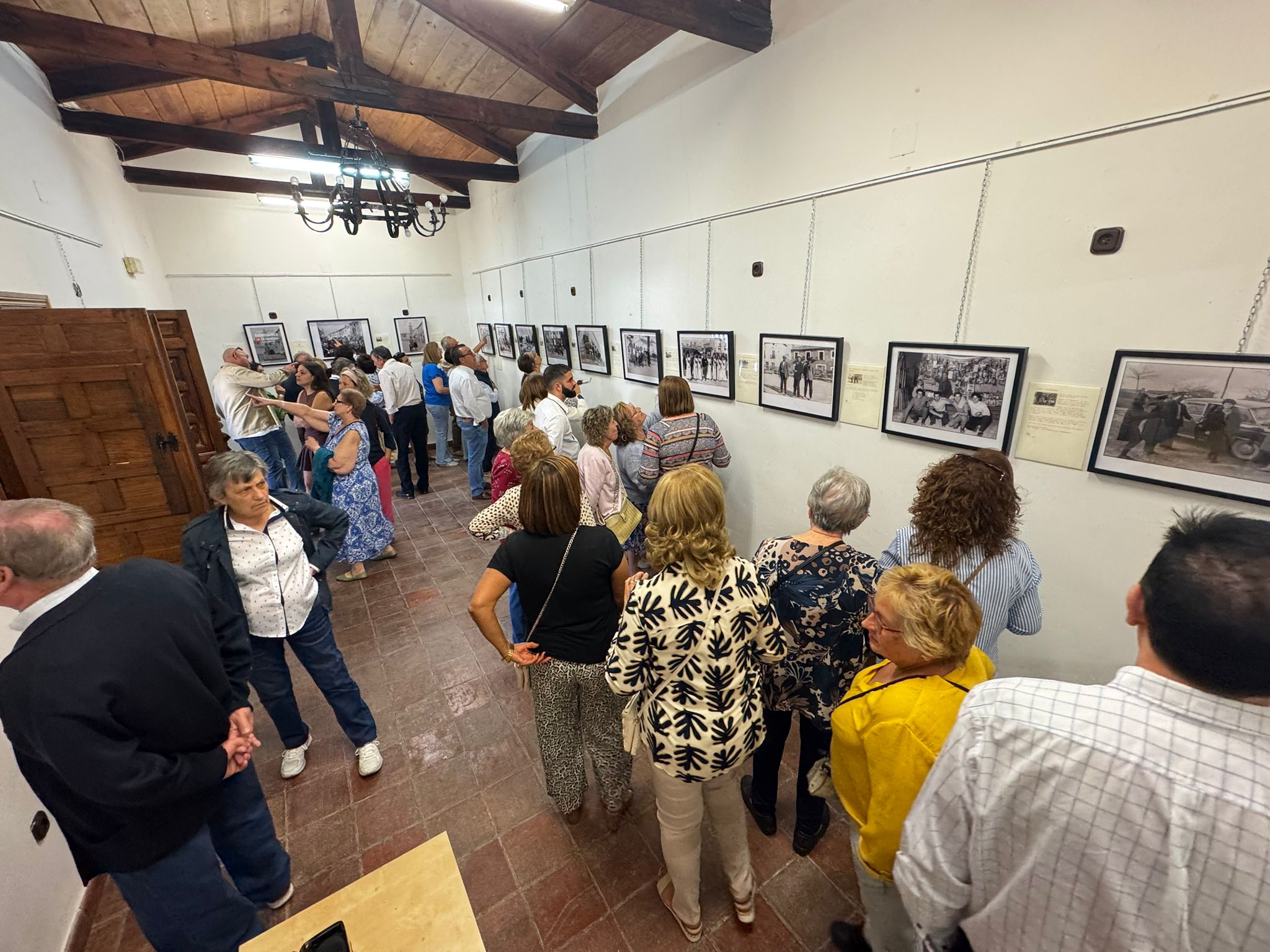 Exposición Guardianes de la Memoria