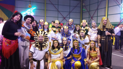 Egipcios y faraonas
Fiesta de Carnaval 2015 en el pabellón municipal 
